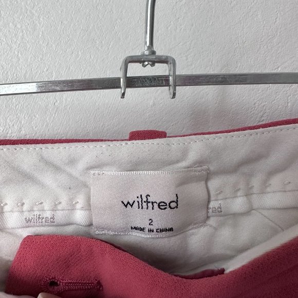 Aritzia - Wilfred Effortless Shorts Red/Size 2 - Picture 3 of 5